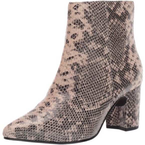 NBW Seychelles No One Like You - Python print leather boots - booties Size 6 - Picture 1 of 10